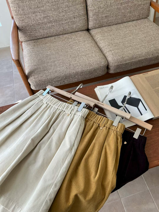 MS50950 Corduroy mid shorts