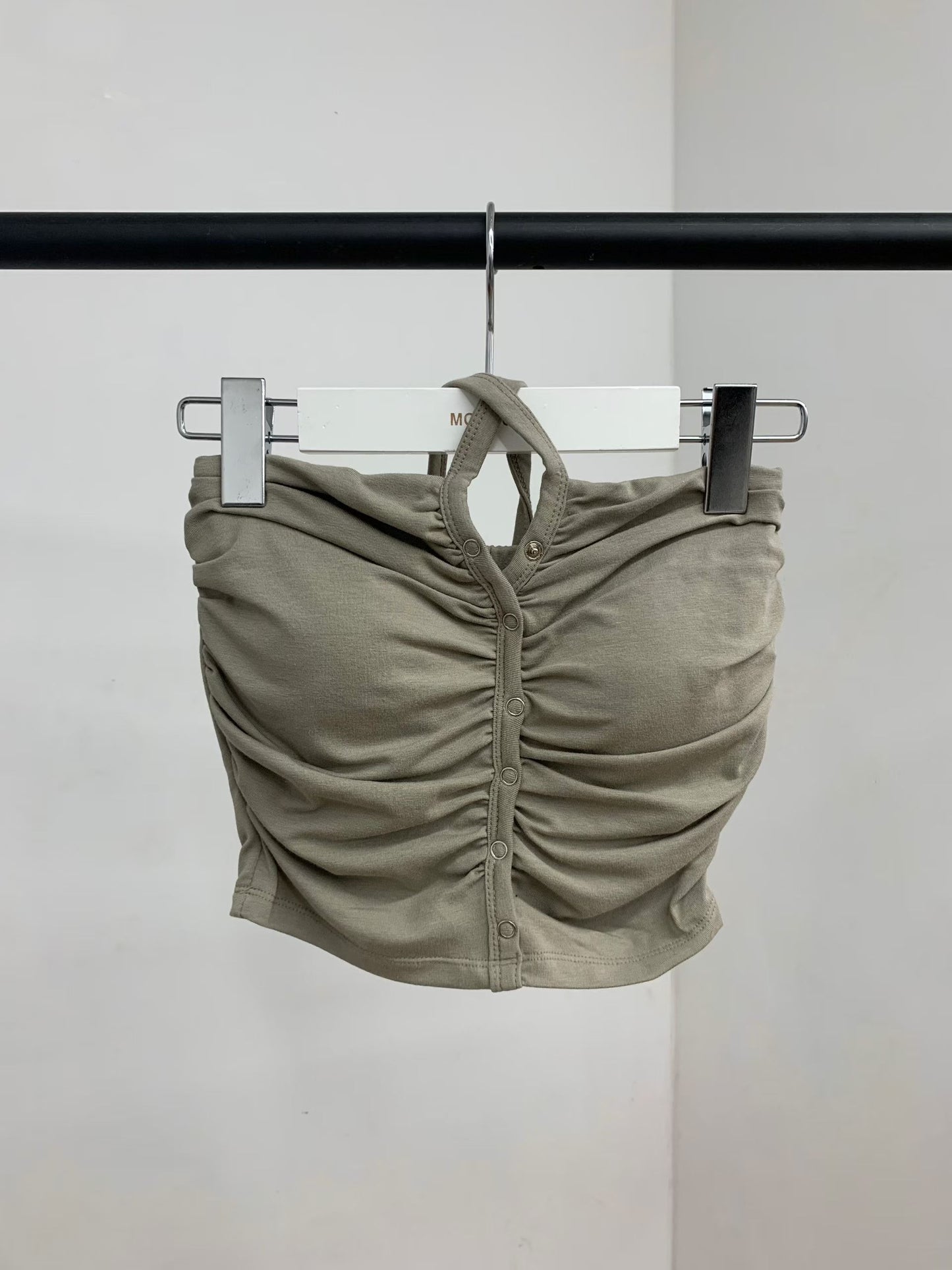MS60417 Contour ruched halter top