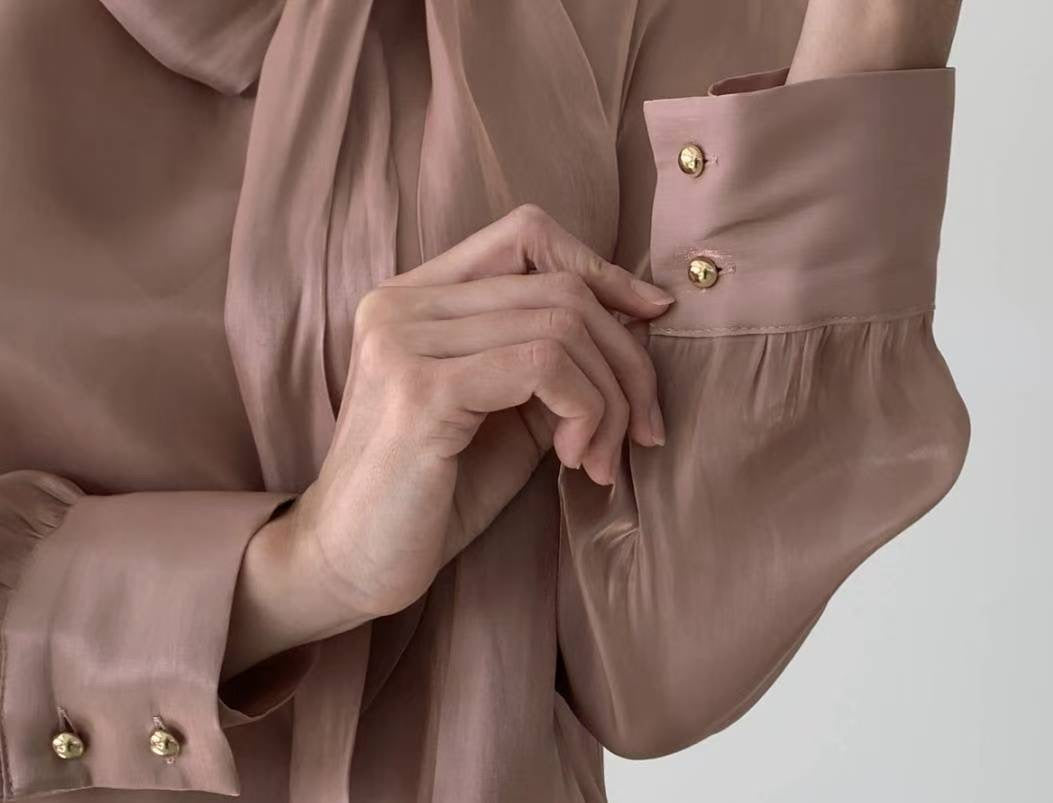 MS50955 Shinning tie blouse