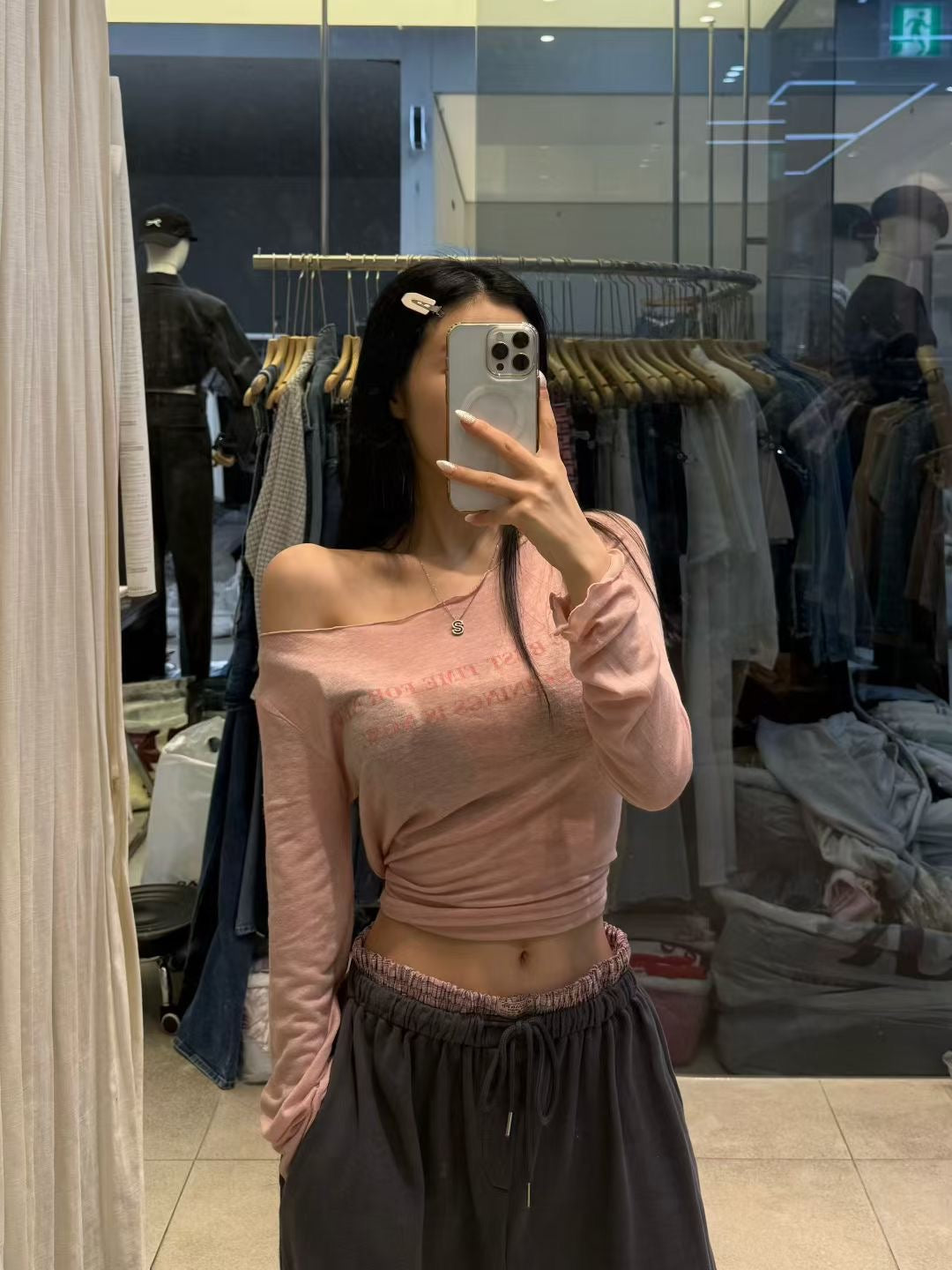MS50958 Hyuna off shoulder top