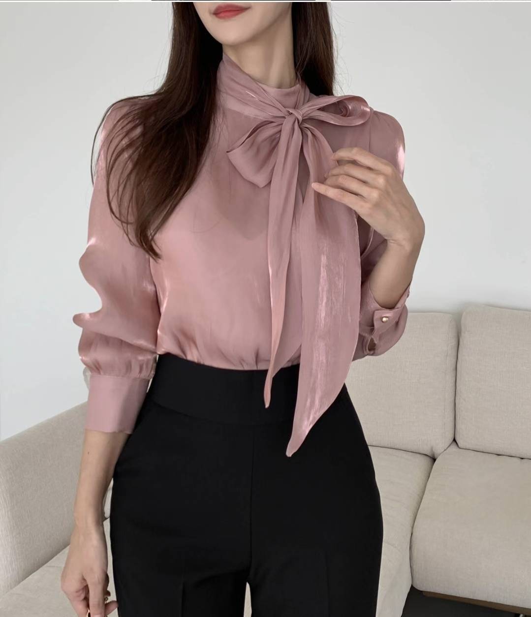 MS50955 Shinning tie blouse