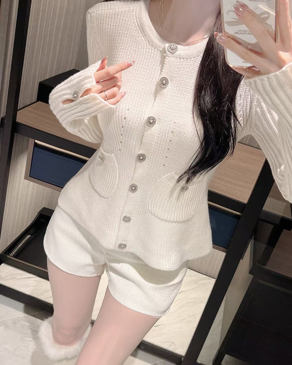 MS51009 Monarch button knit top