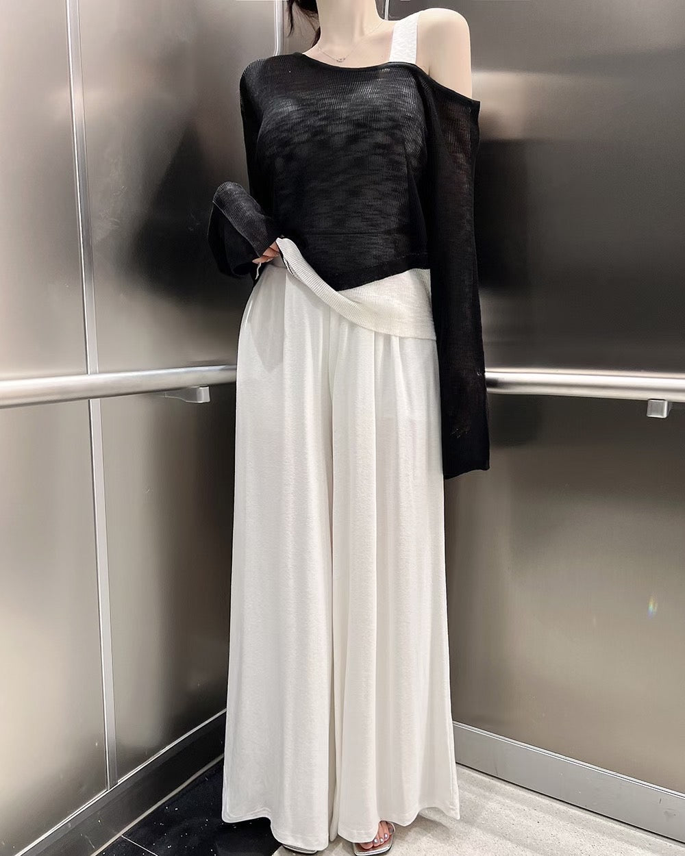 MS50807 Serene off shoulder knit