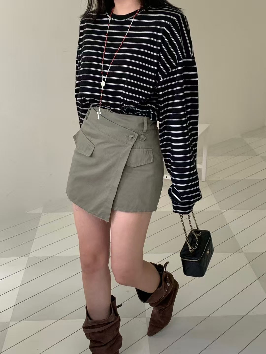 MS50932 Ivy high waist shorts