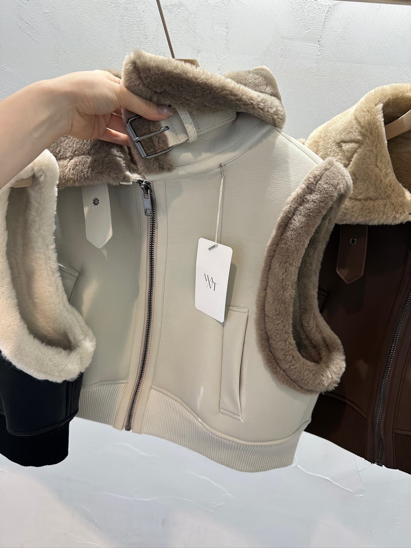 MS51121 Serene leather fur vest