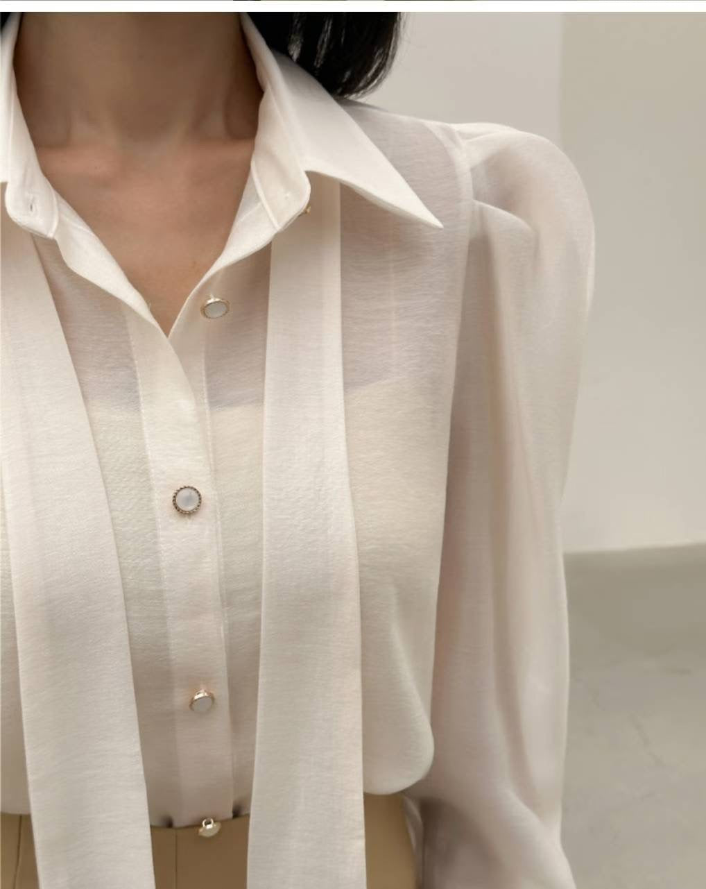 MS50954 Yihyun collar blouse
