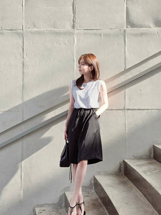 MS60614 The Row mid shorts