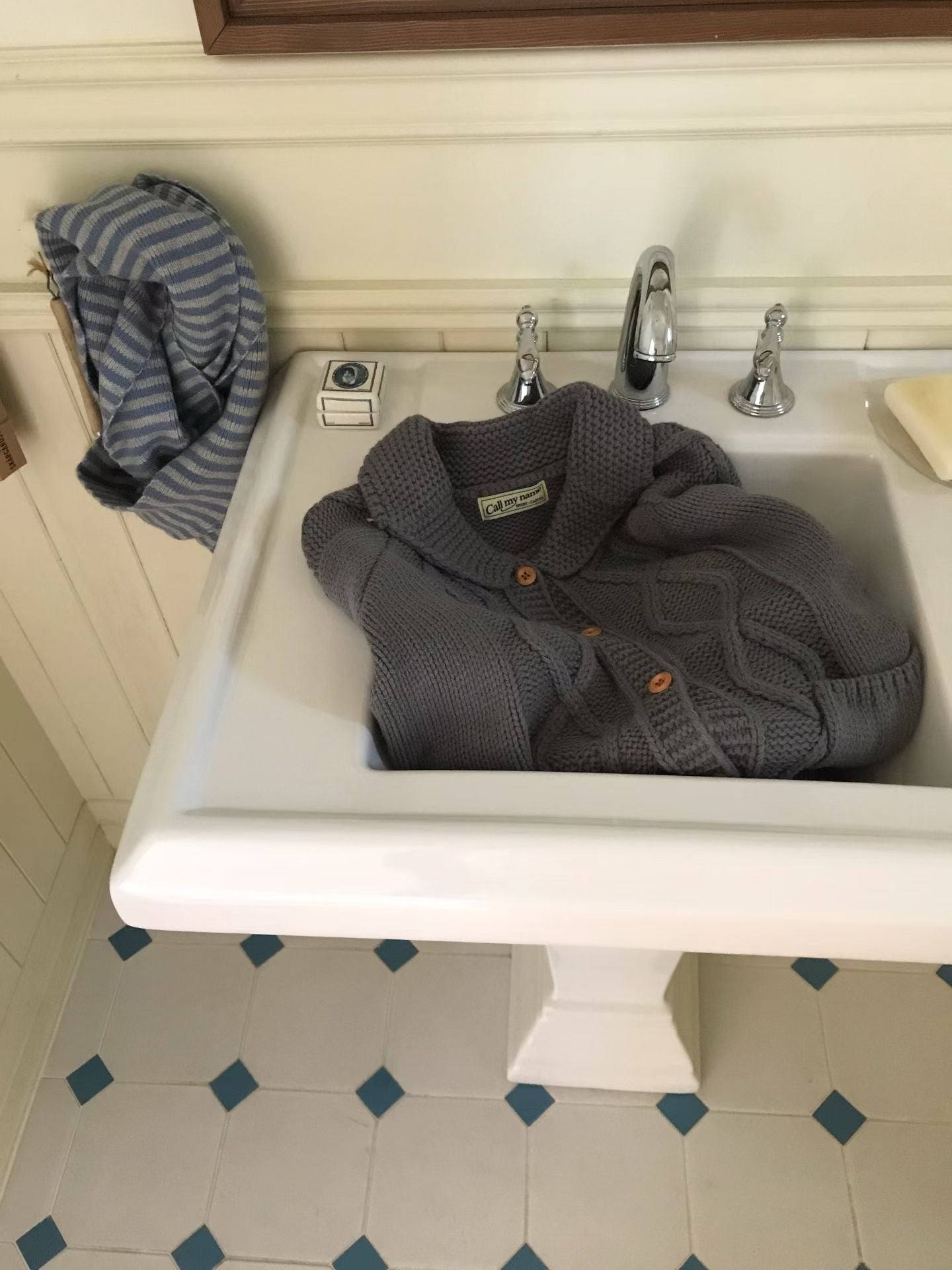 MS51140 Waffle knit cardigan