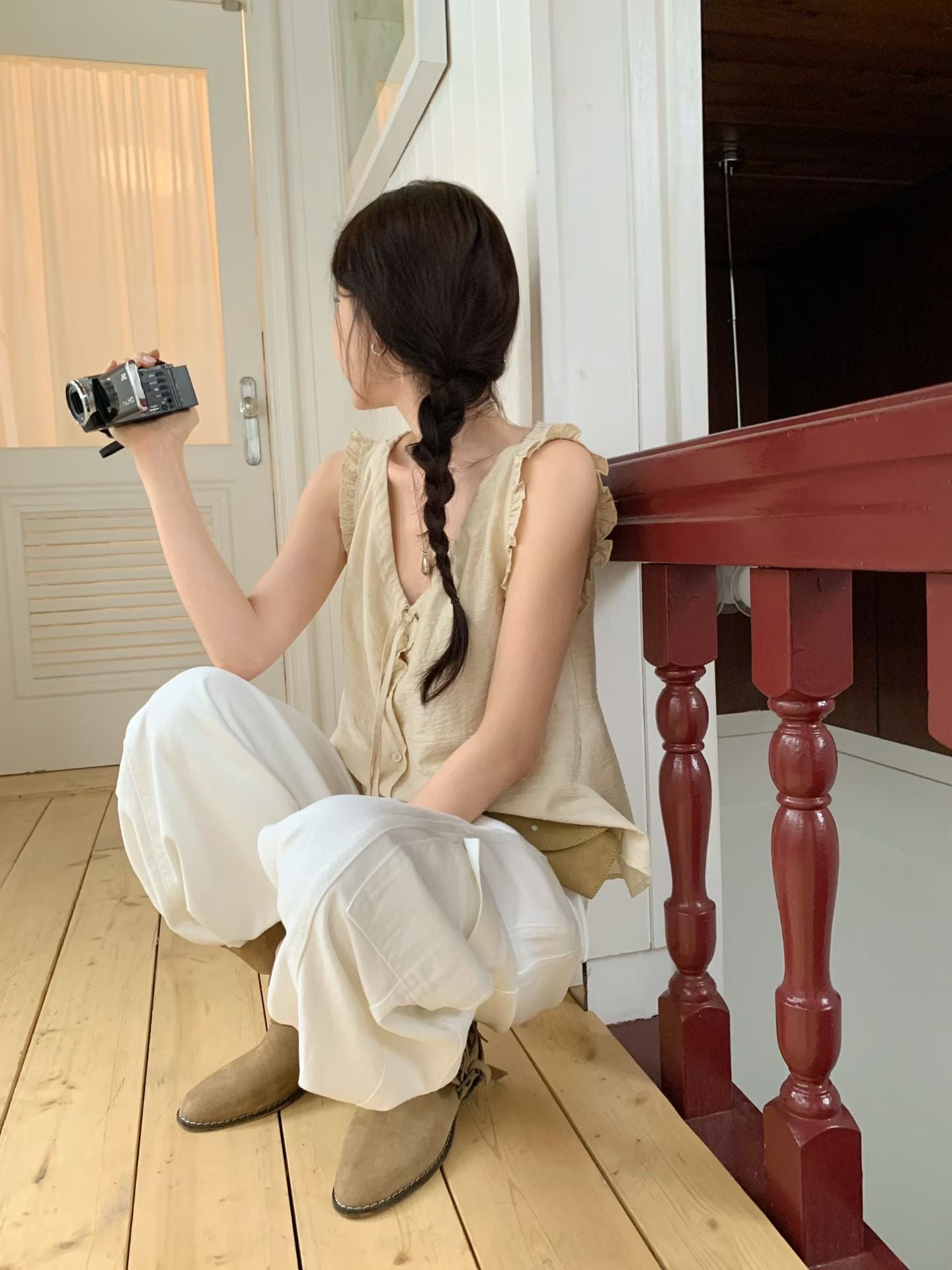 MS60457 Frill sleeveless top