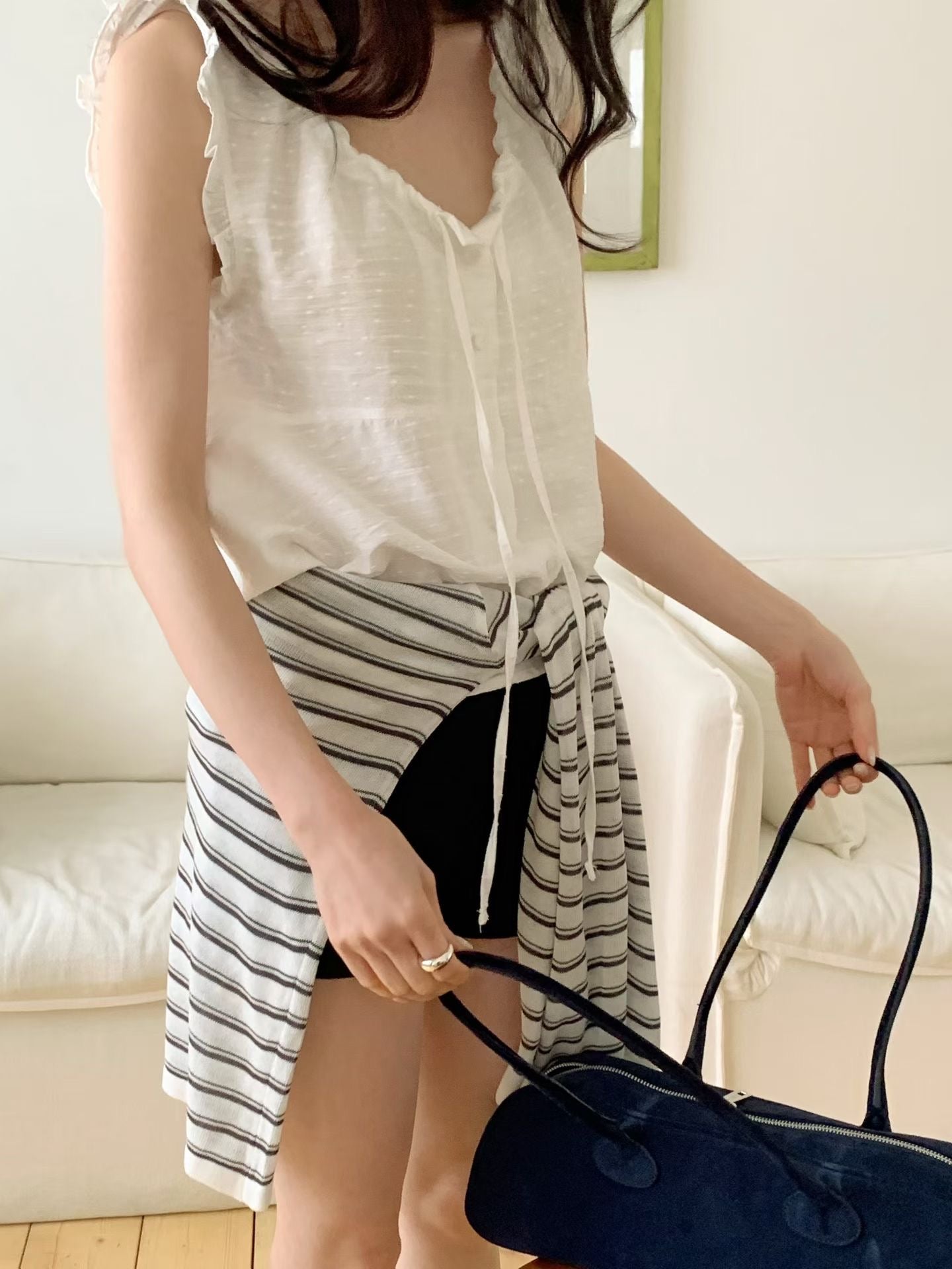 MS60457 Frill sleeveless top