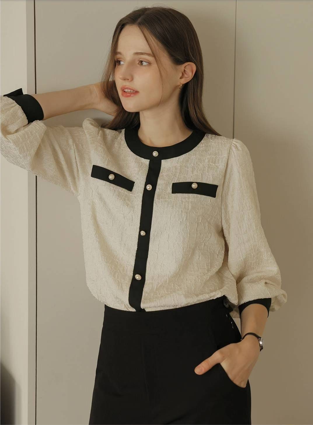 MS50951 Reina tweed button blouse