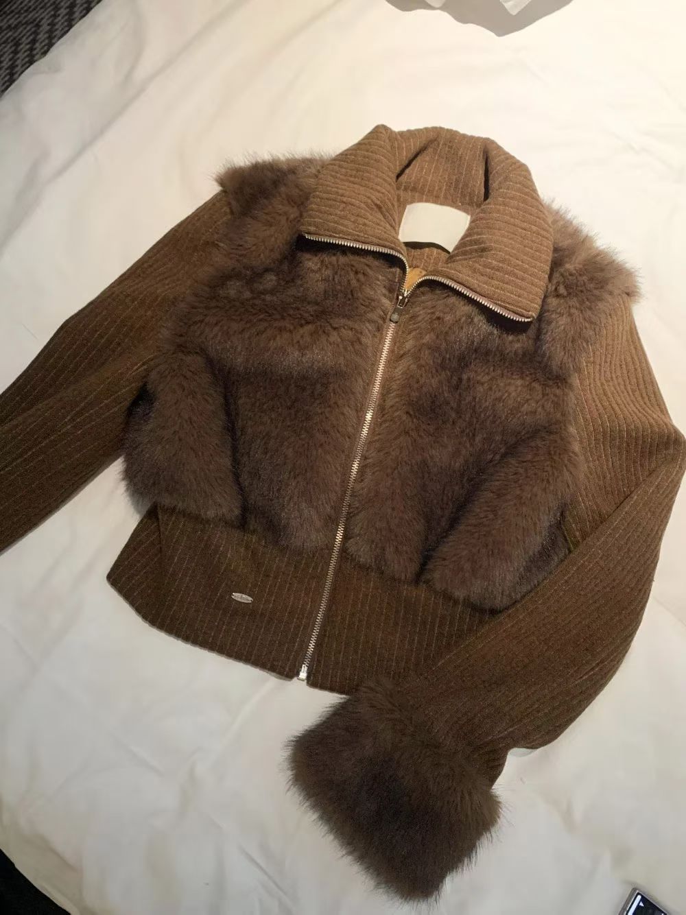 MS51243 Poin fur jumper