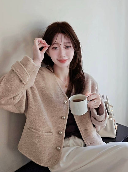 MS51116 Wool crop outer