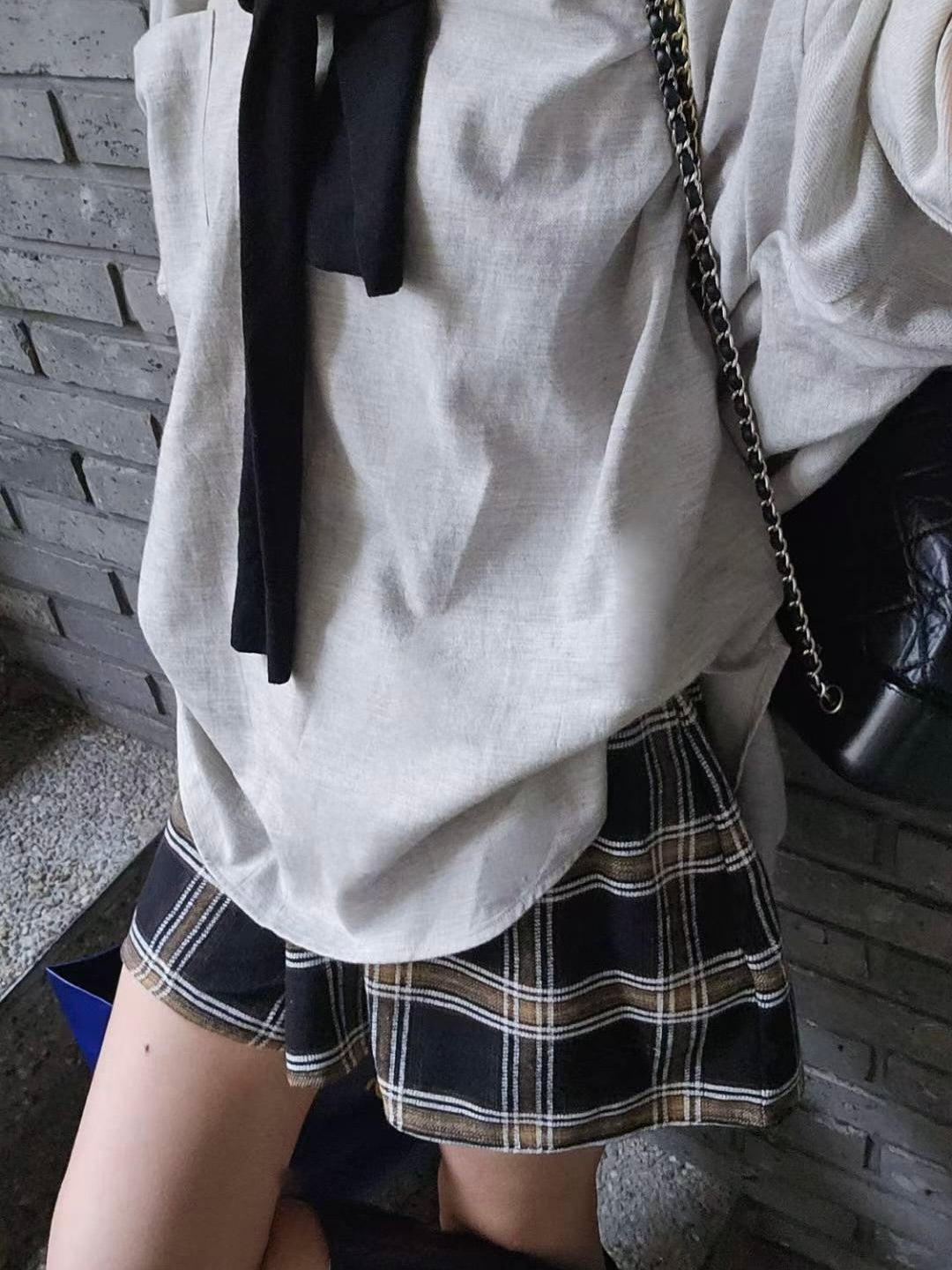 MS51075 British checked shorts