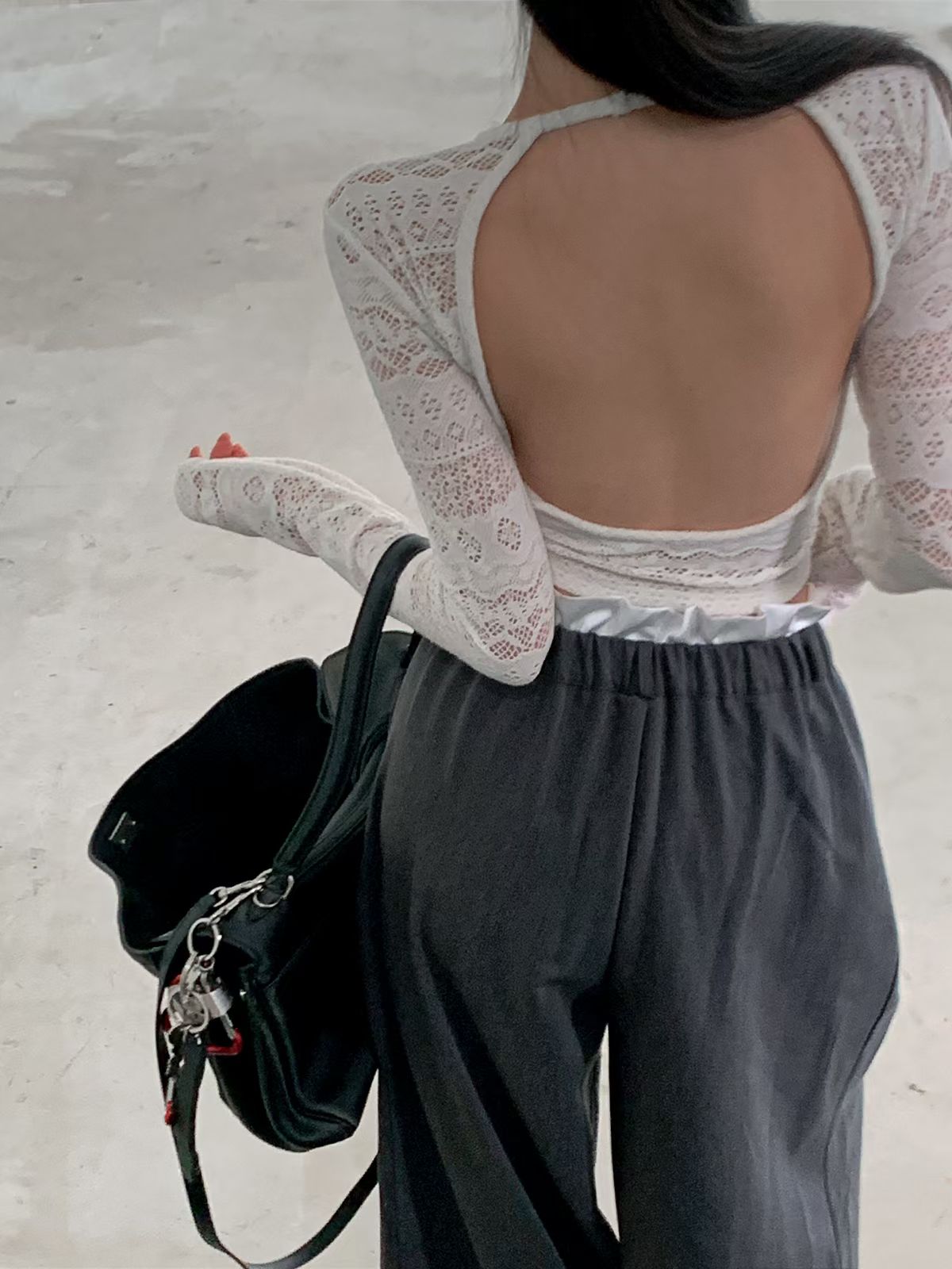 MS60808 Luna lace open back top