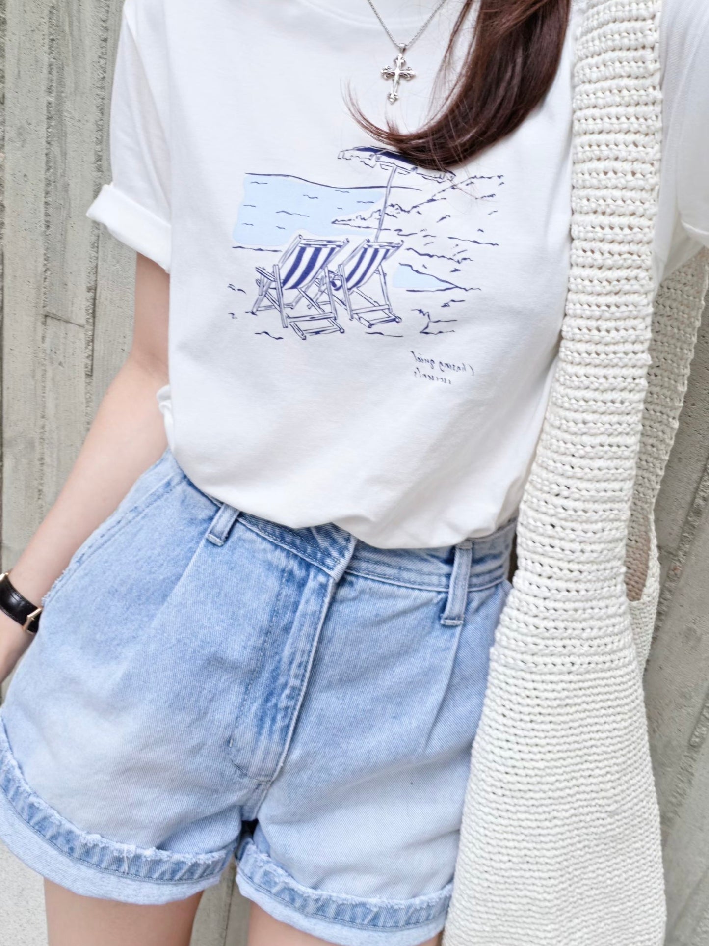 MS60224 Holidays modal tee