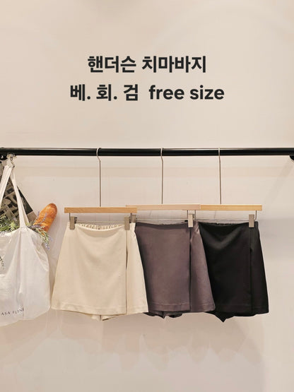 MS60332 Luxe suit skorts