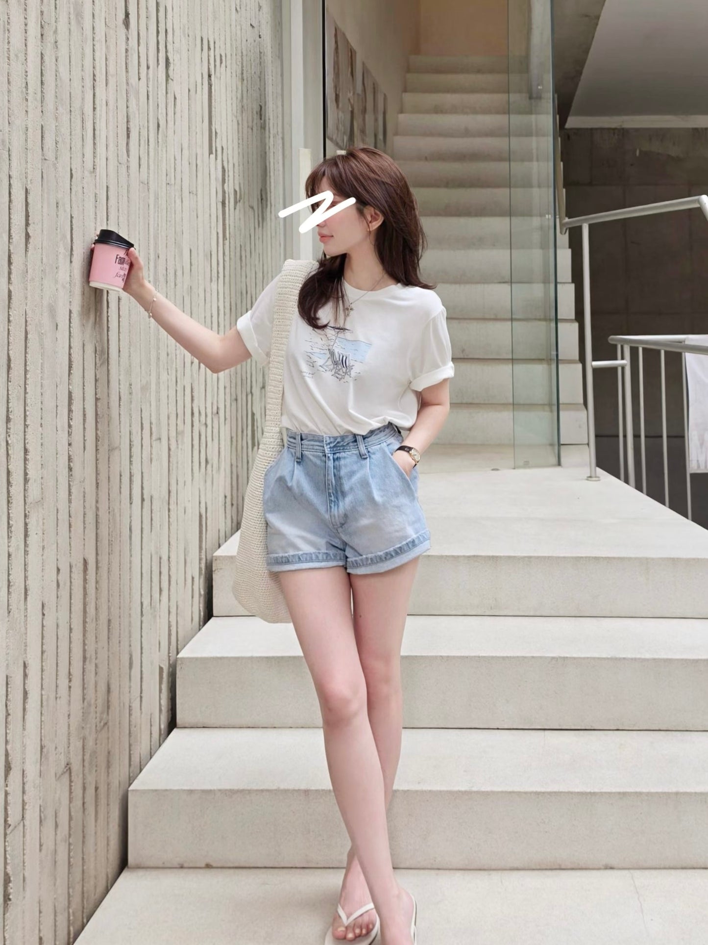 MS60224 Holidays modal tee