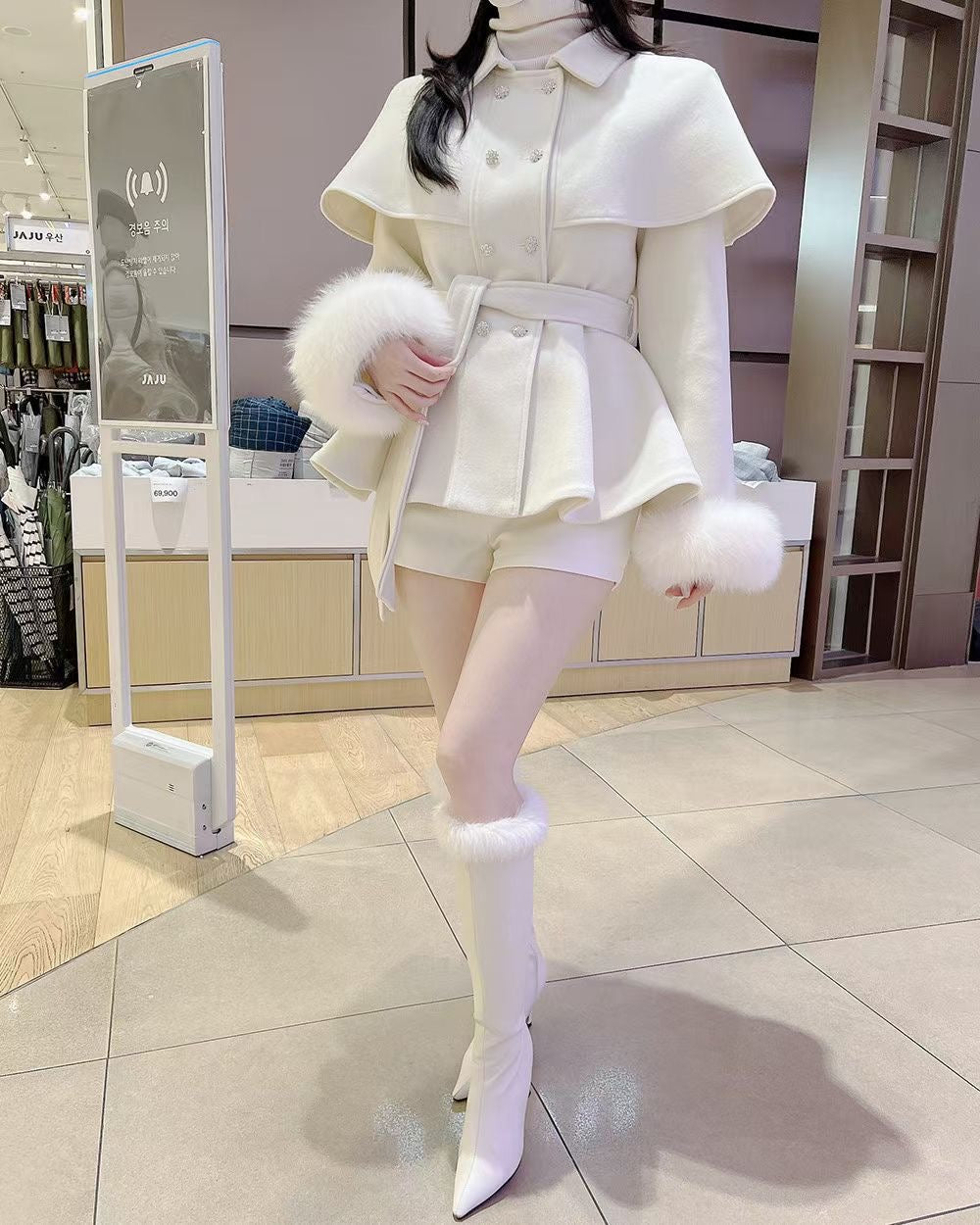 MS51202 Premium puffer fox outer