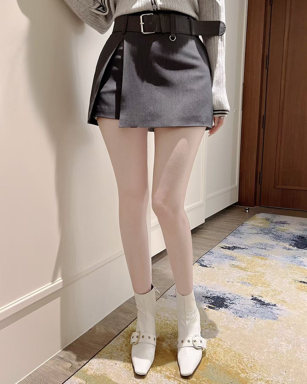 MS60309 Belted asymmetrical skort