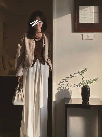 MS51116 Wool crop outer