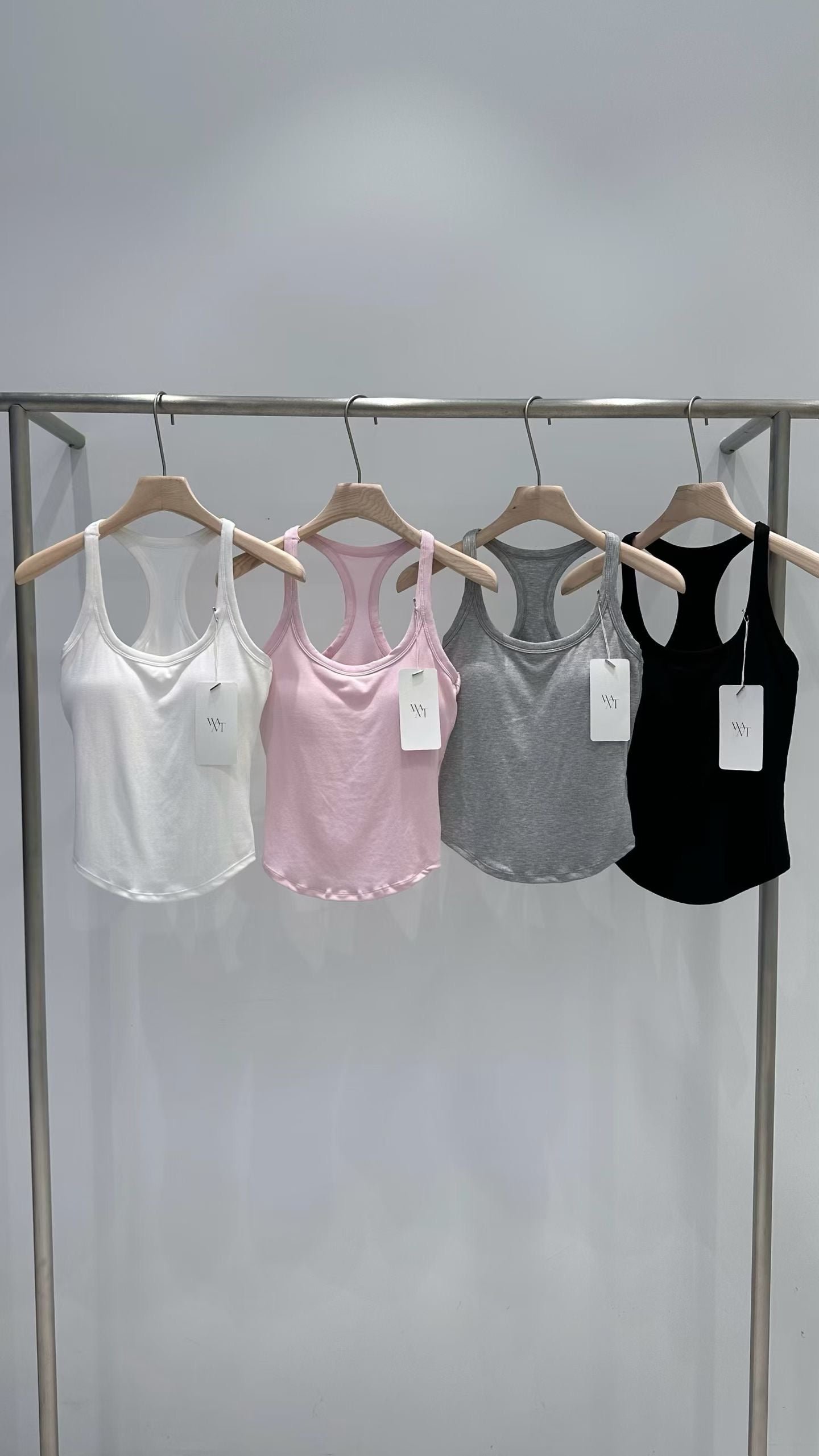 MS60510 Daily comfort sleeveless top
