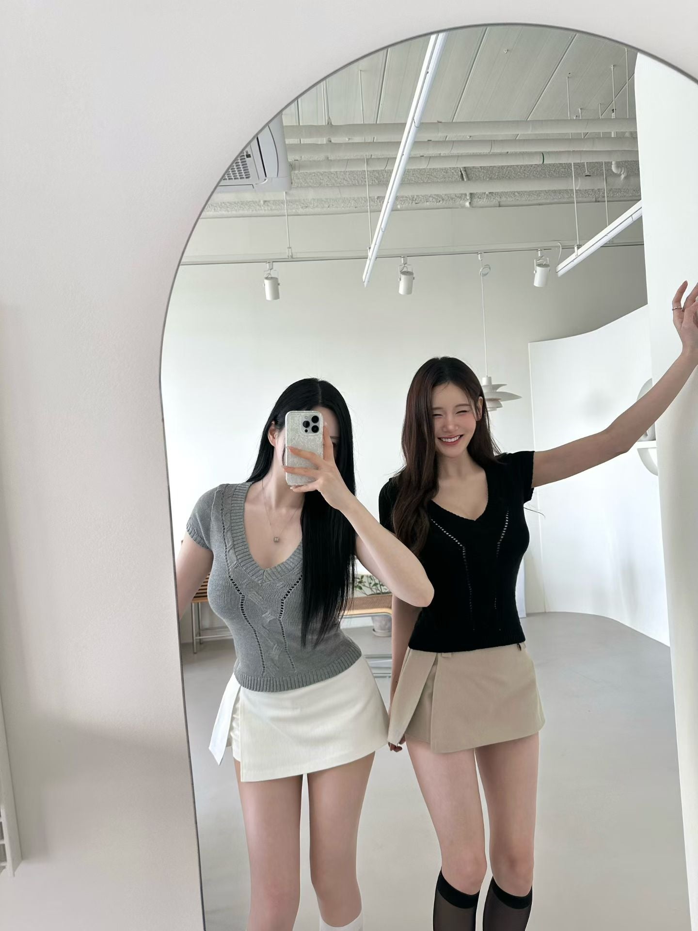 MS60336 Cable knit V neck top