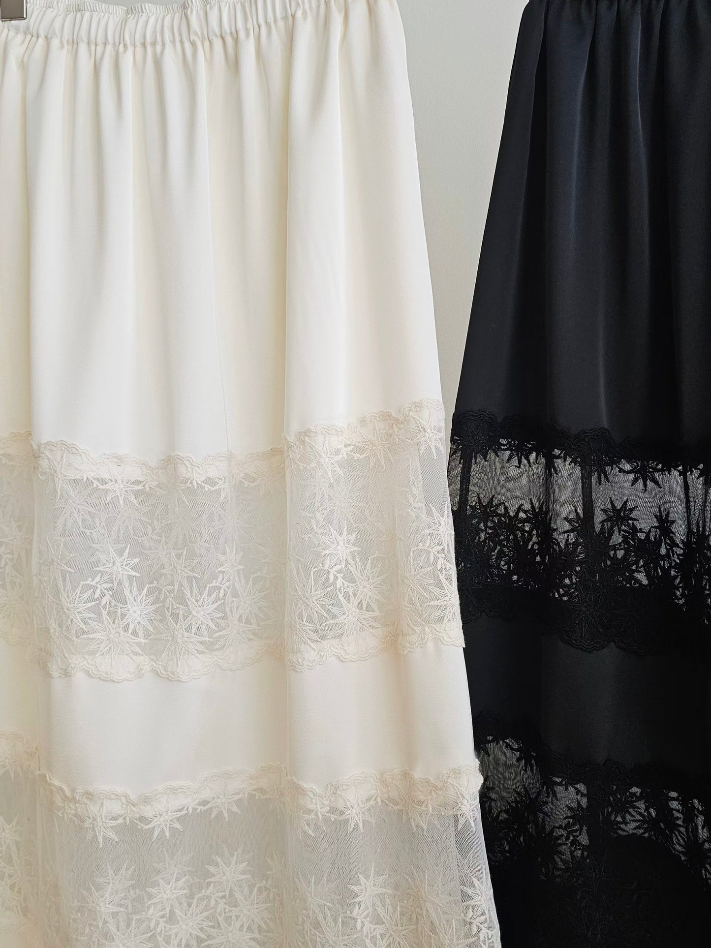 MS60240 Star lace tier midi skirt