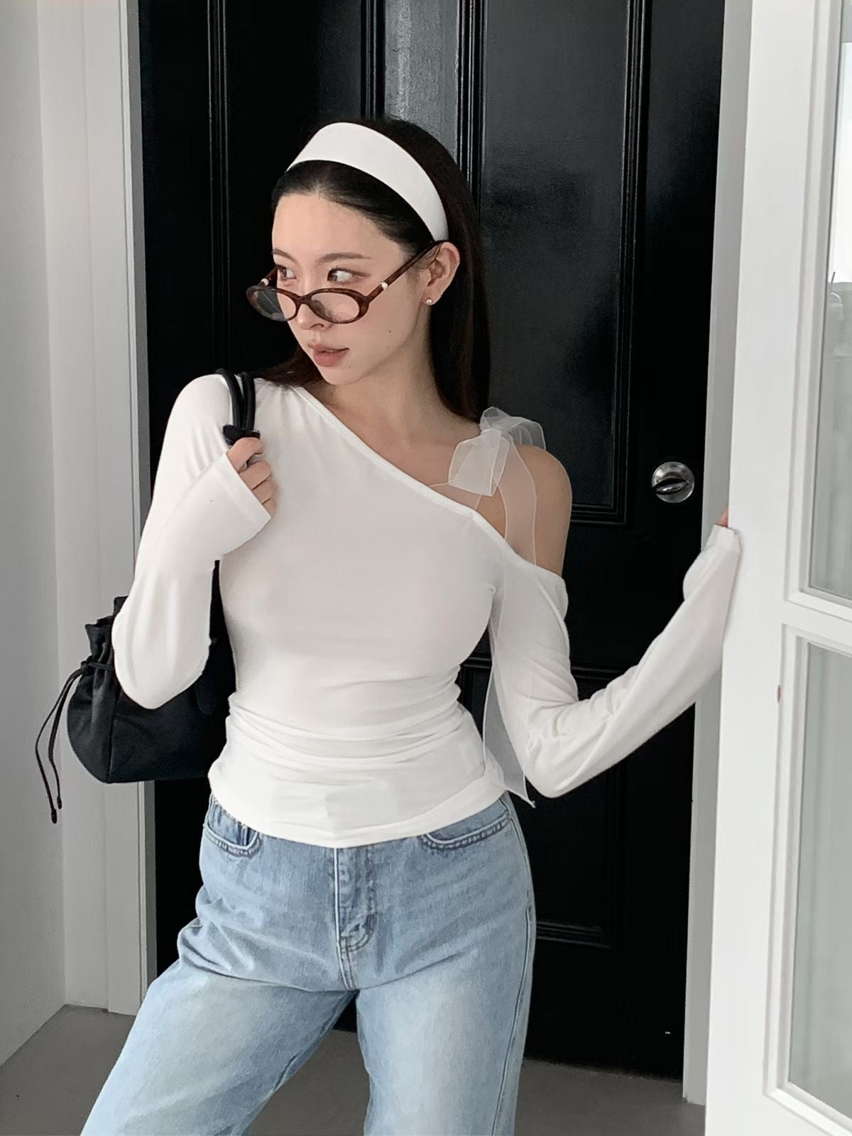 MS60416 Soft ribbon shoulder top