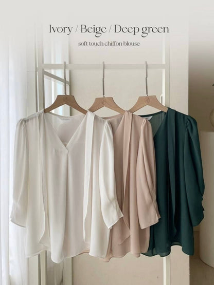 MS50860 Soft touch chiffon blouse