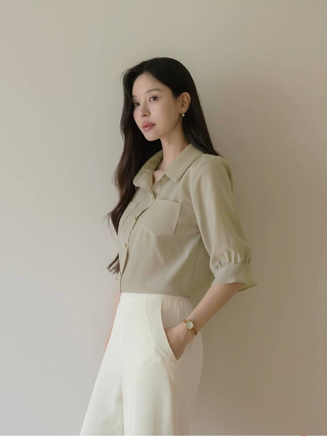 MS50861 Collar pockets blouse