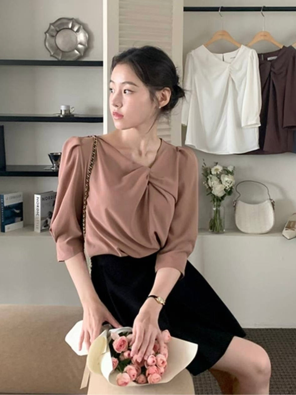 MS50859 Twist mid sleeve blouse