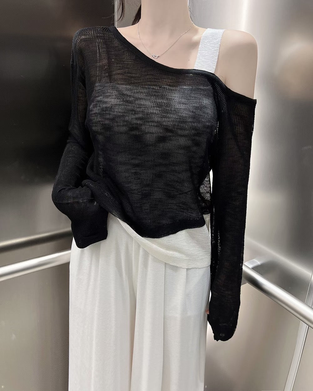 MS50807 Serene off shoulder knit