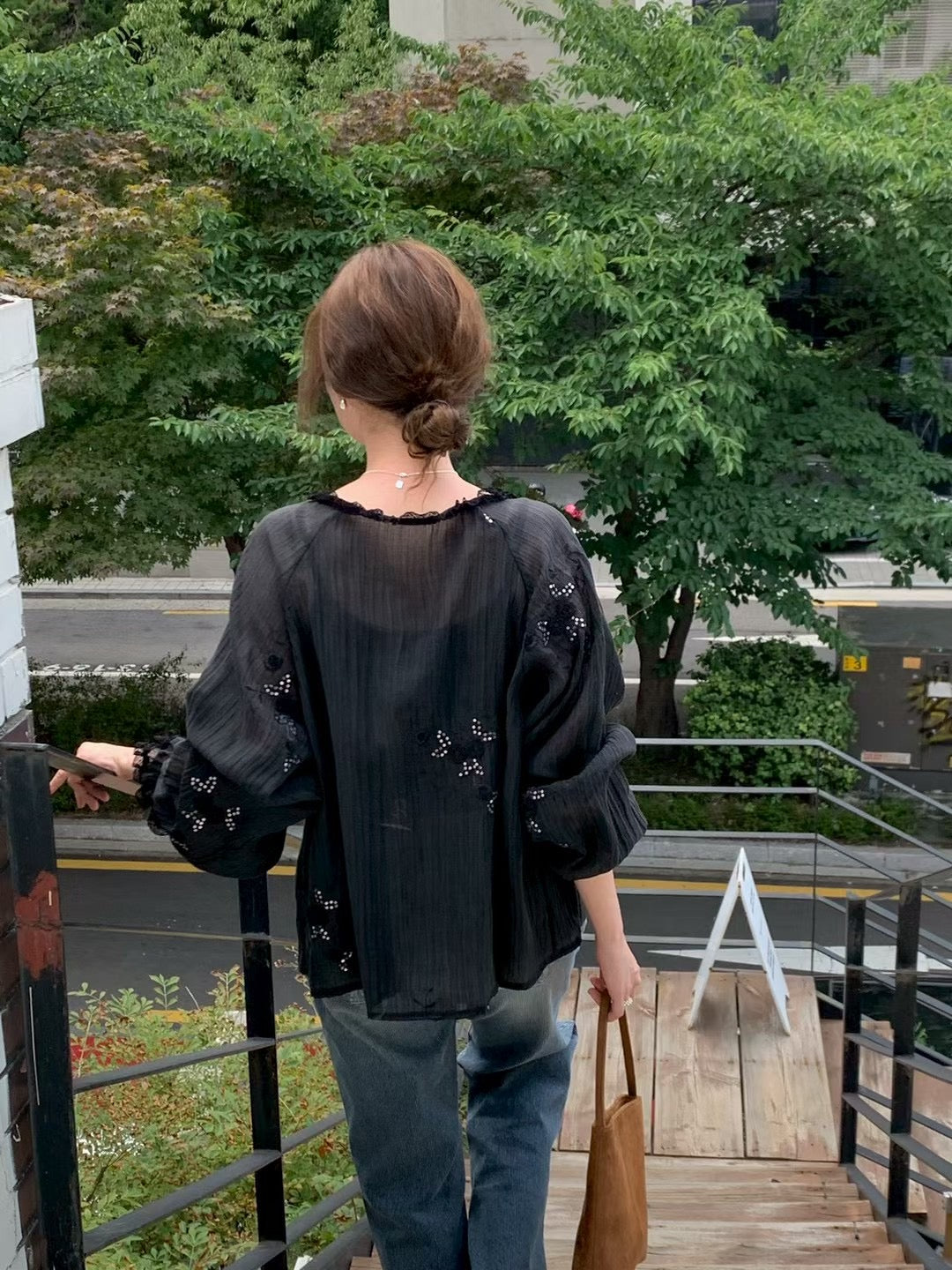 MS50804 Gladys embroidery outer