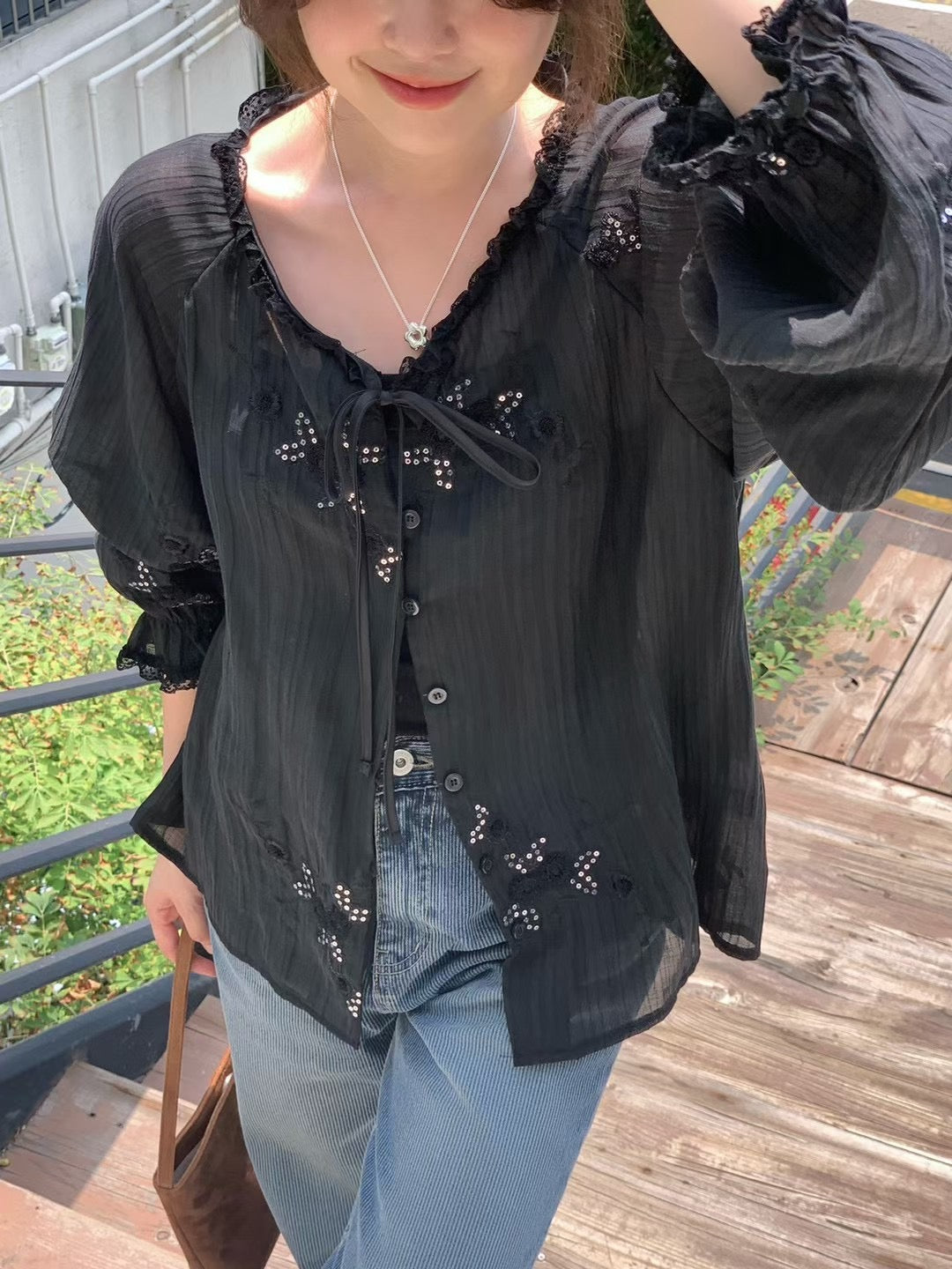 MS50804 Gladys embroidery outer
