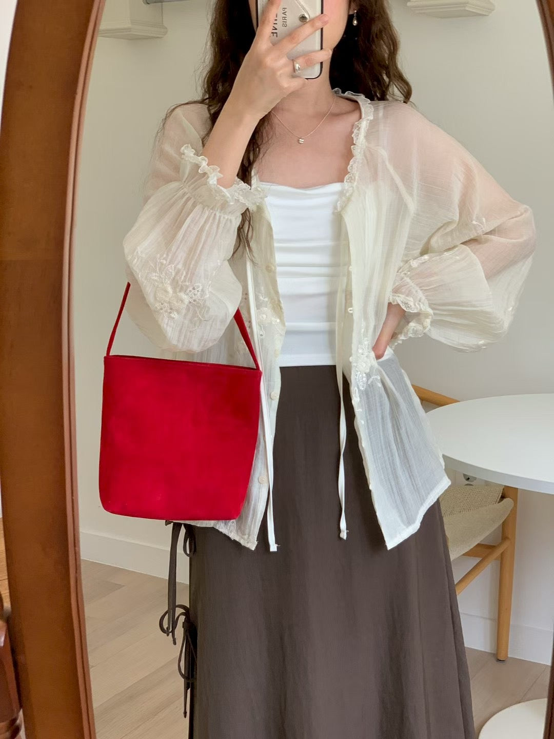 MS50804 Gladys embroidery outer