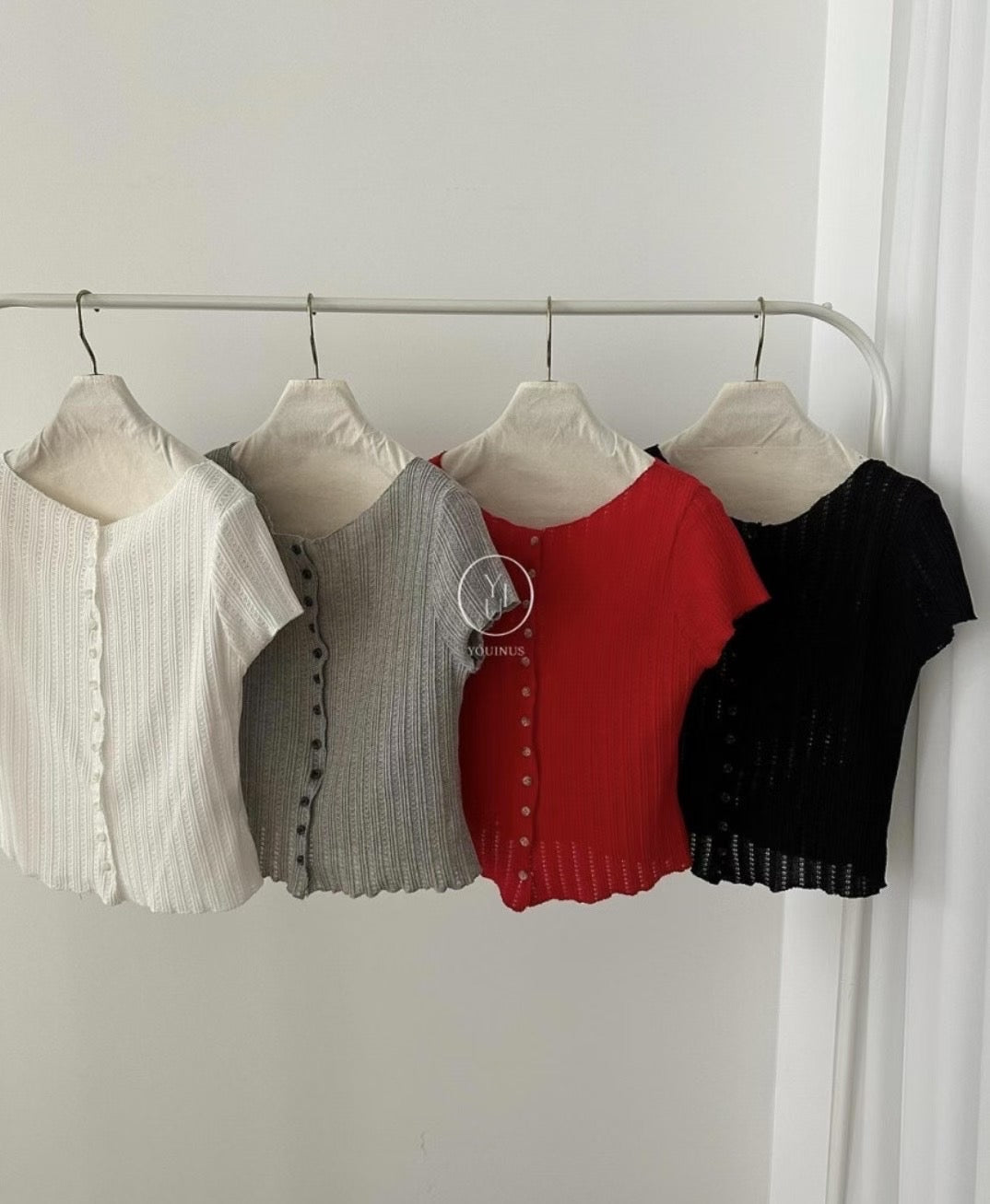 MS50824 Quinn short sleeve knit top