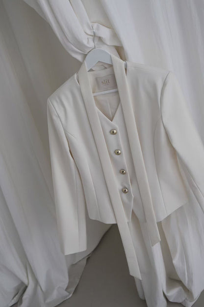 MS50841 Cream jacket
