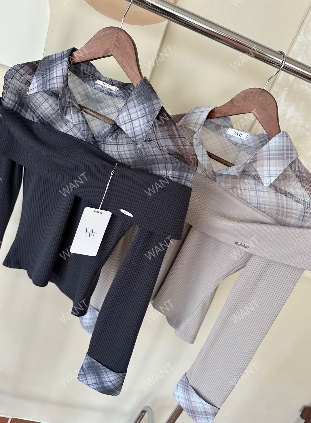 MS50844 Lattice collar mix knit top