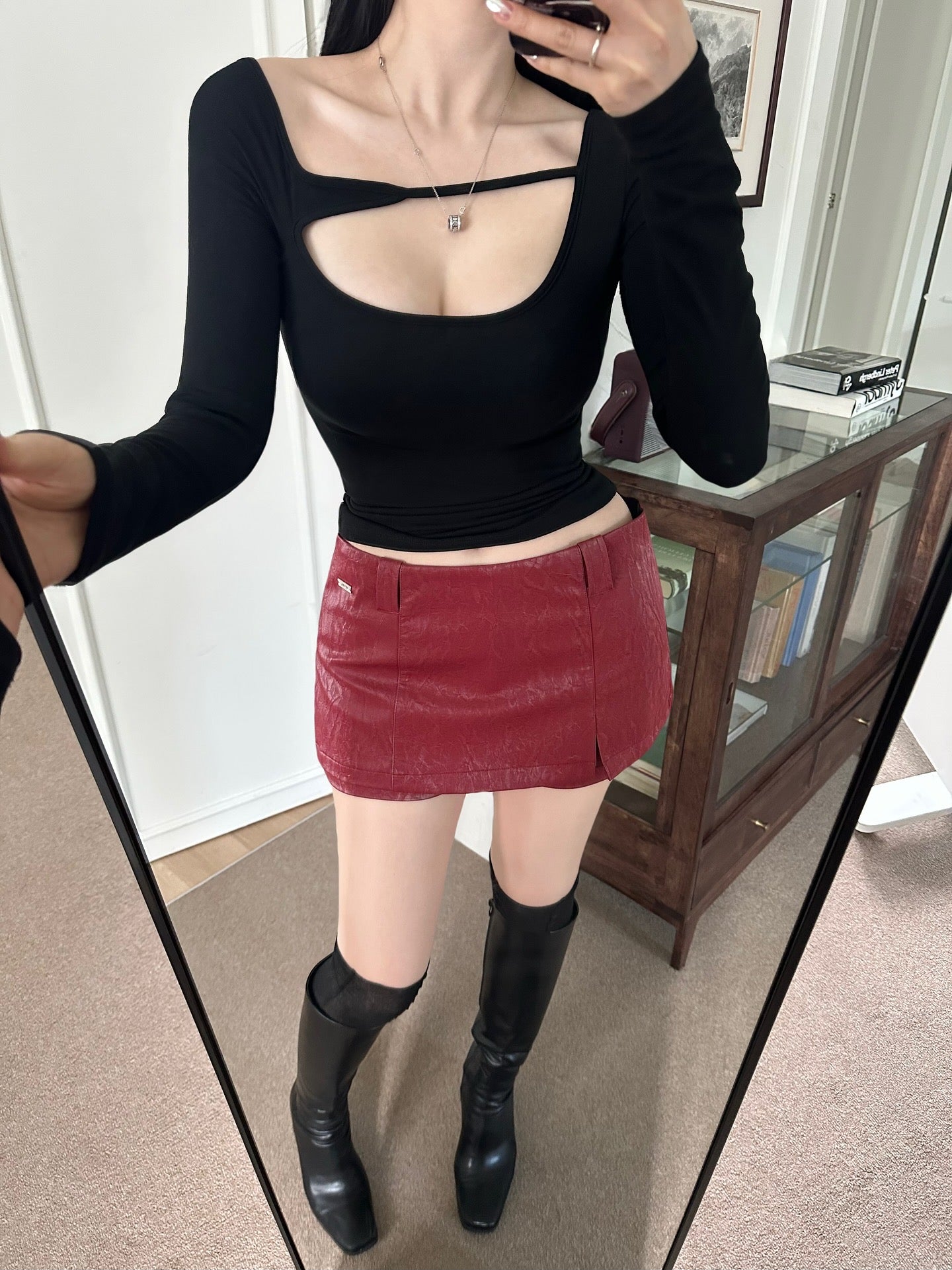 MS50922 Slit long sleeve bratop