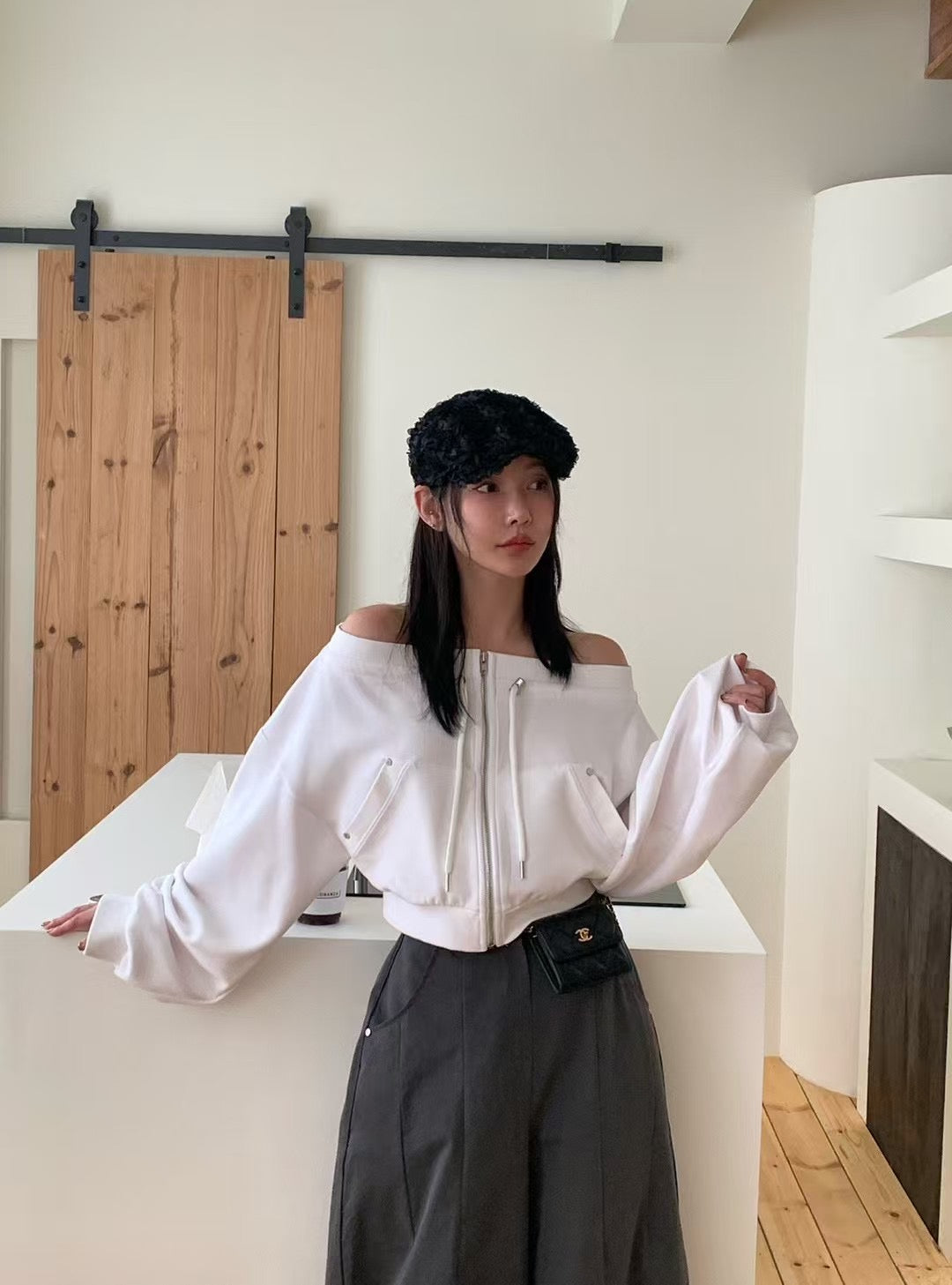MS50931 Vintage off shoulder top