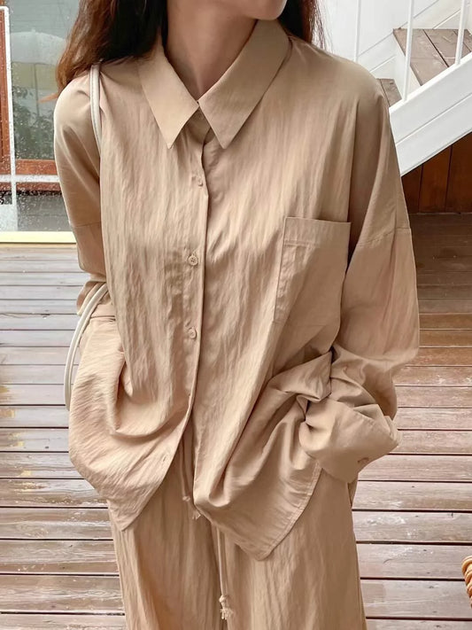 Wrinkled blouse beige