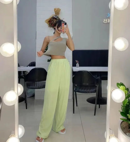 Khaki crop bratop