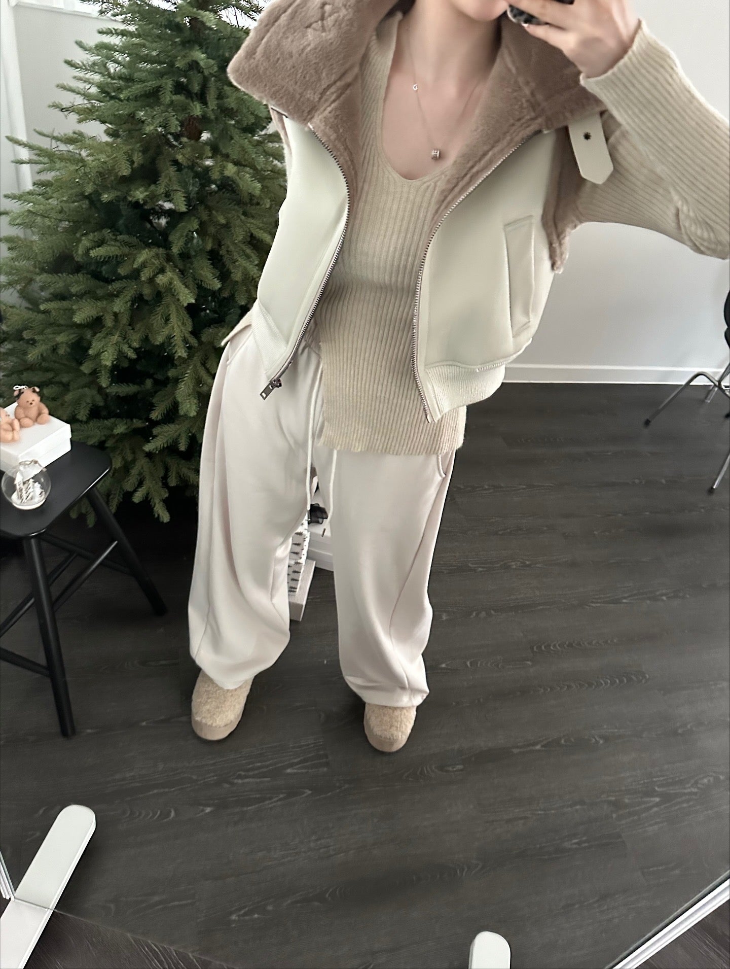 MS51121 Serene leather fur vest