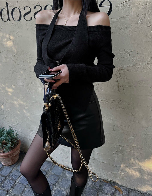 MS51146 Giselle halter top