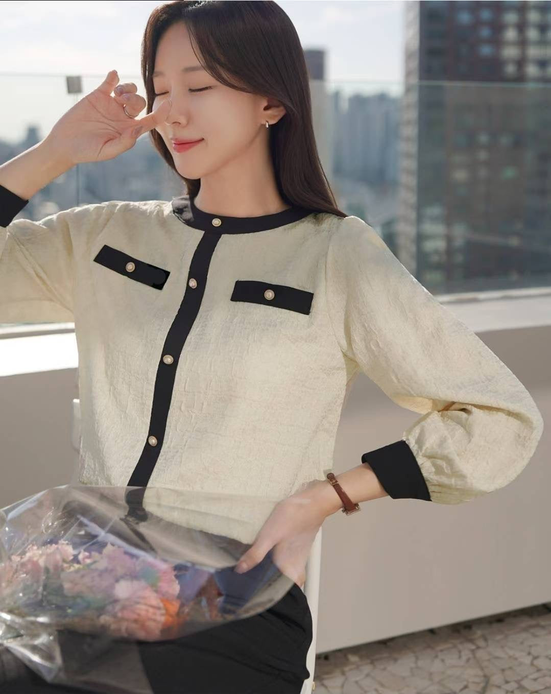 MS50951 Reina tweed button blouse