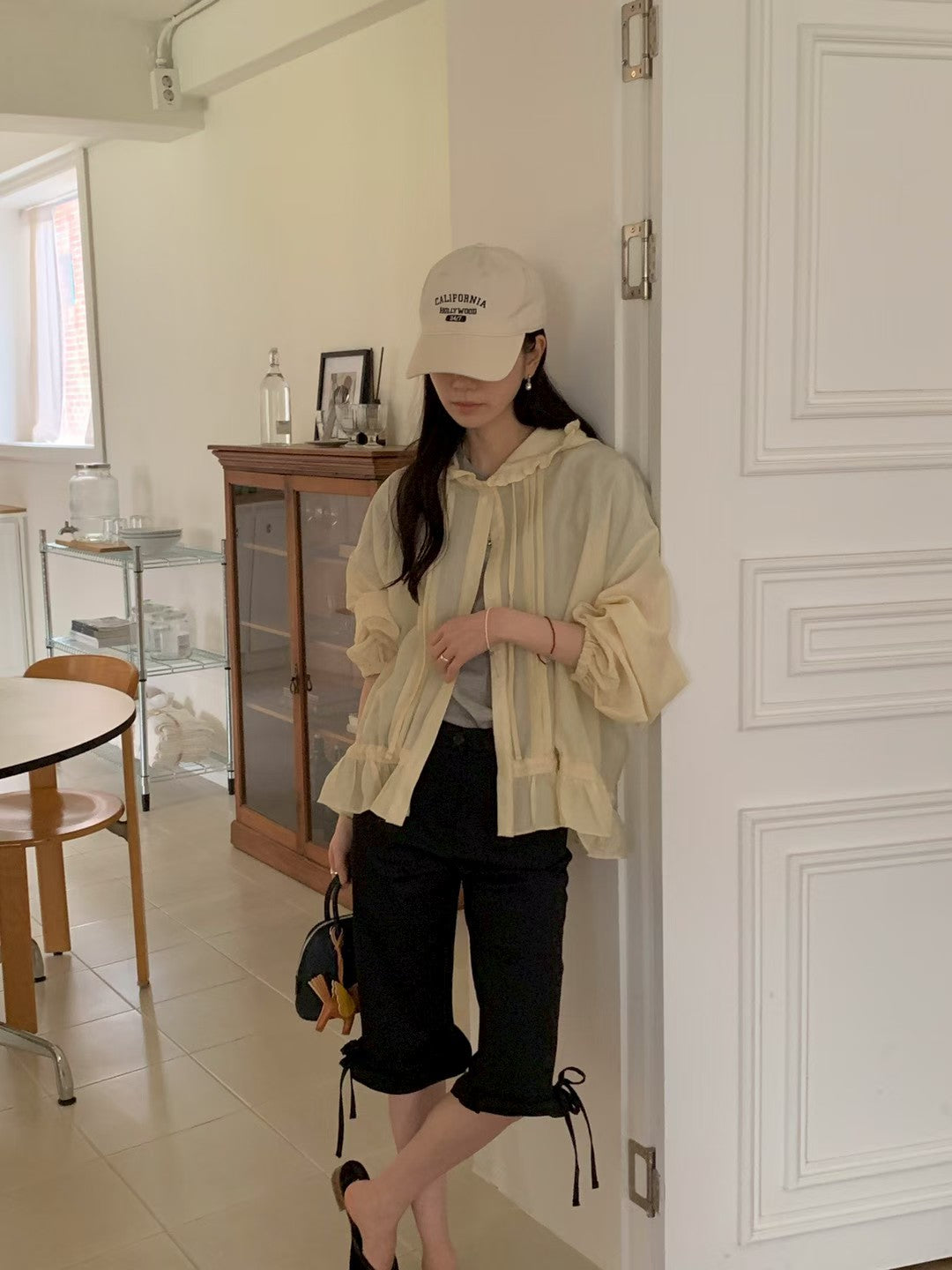 MS60330 Soft ruffle hooded blouse