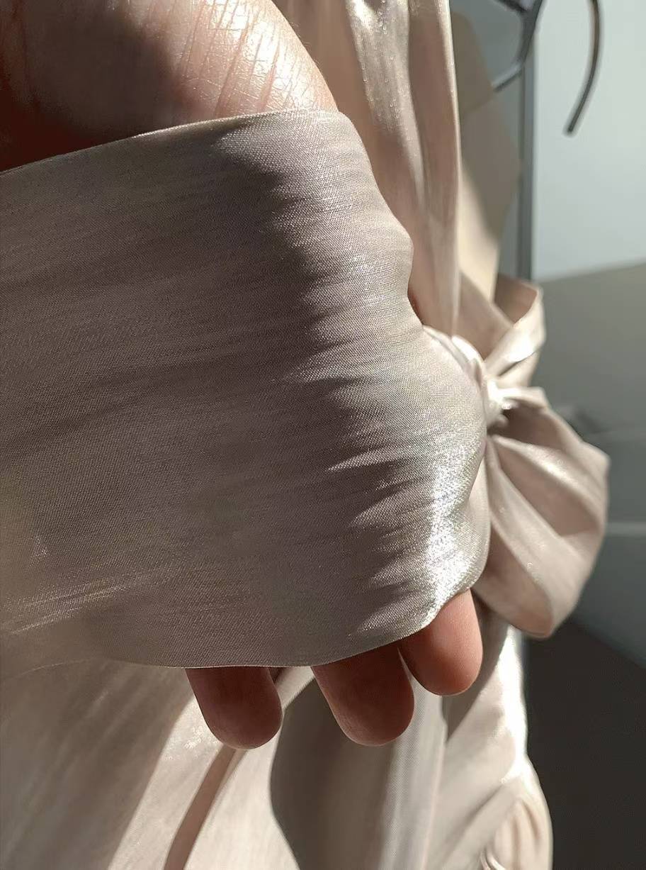 MS50955 Shinning tie blouse