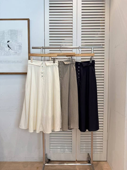 MS51024 Pudding button skirt