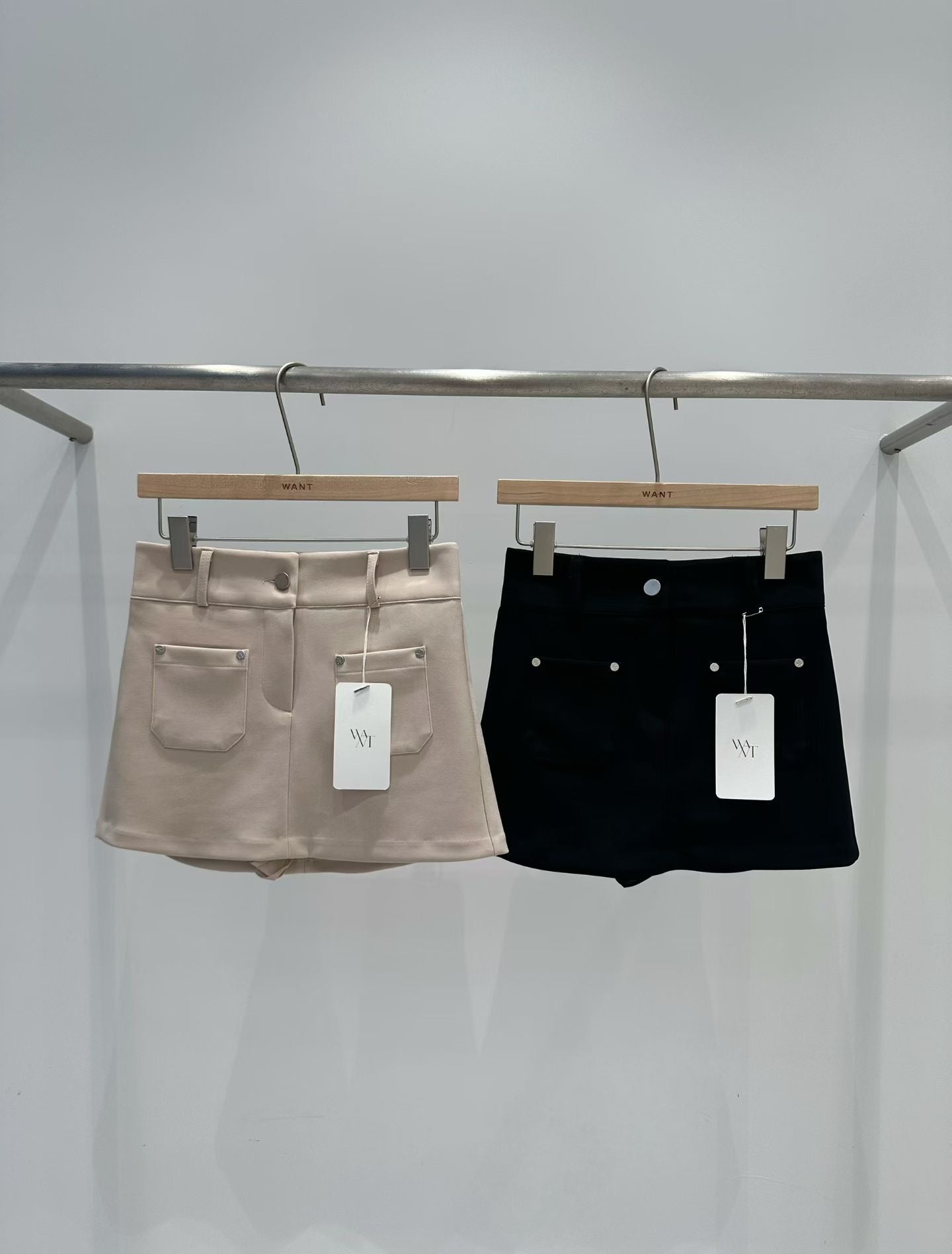 MS60208 Dual pockets skort